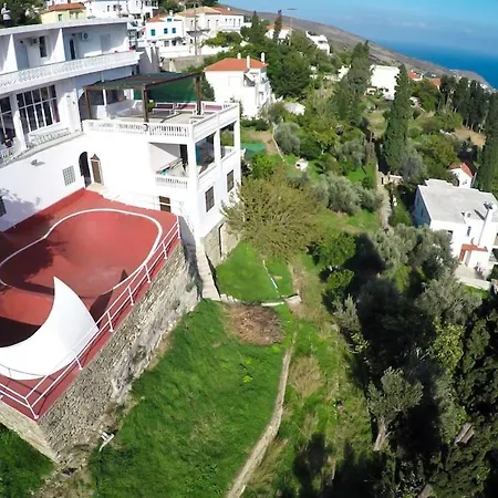Art & Motion Union - Guest 3 Apikia (Andros)
